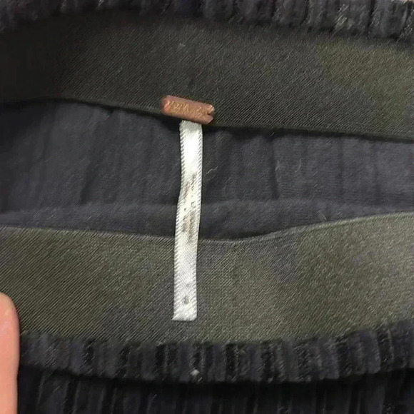 Free People Camden Corduroy Elastic Waist Mini Skirt Black Size Small - Picture 4 of 9